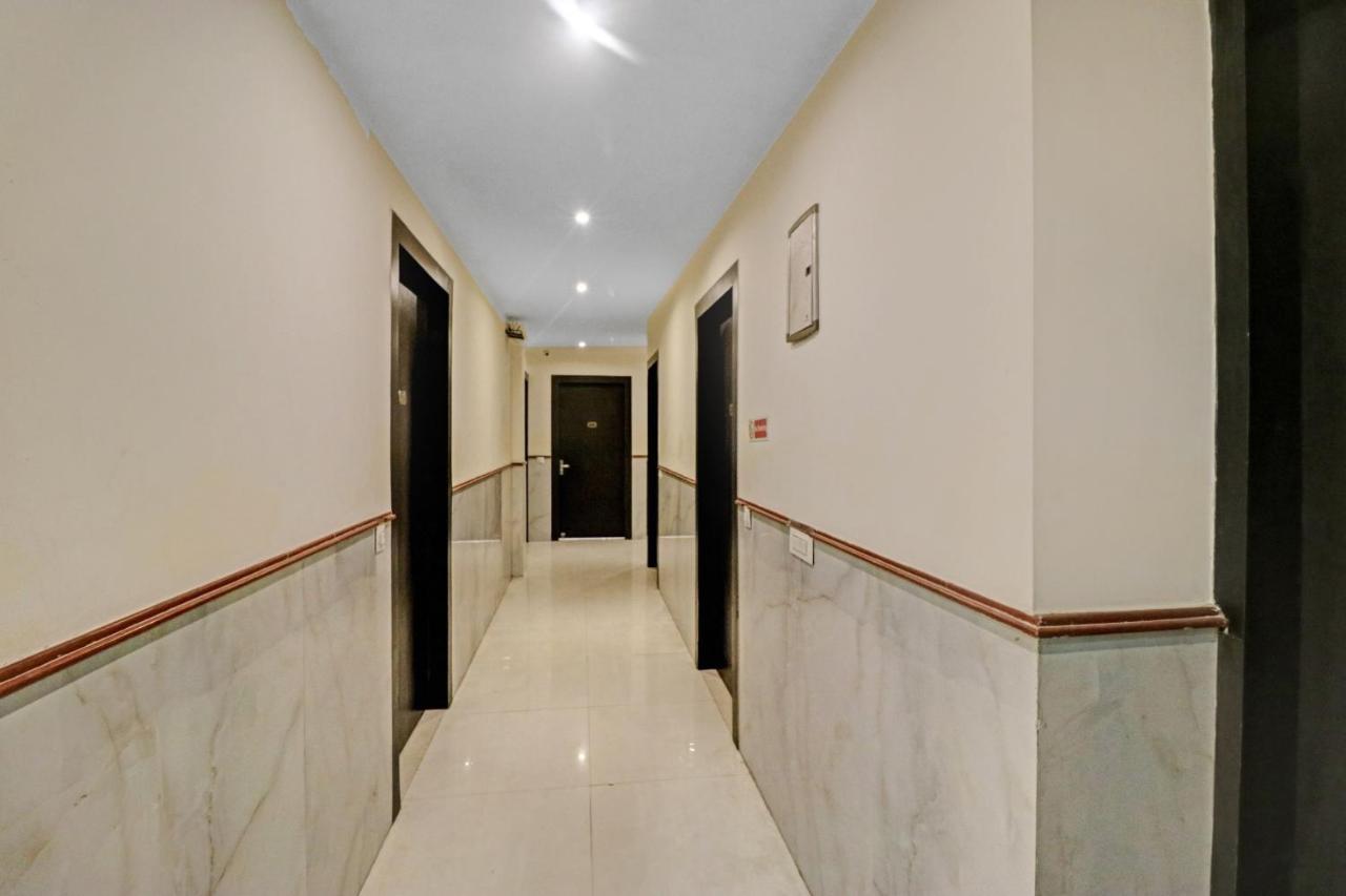ניו דלהי Oyo 23368 Boutique Hotel Paragon מראה חיצוני תמונה